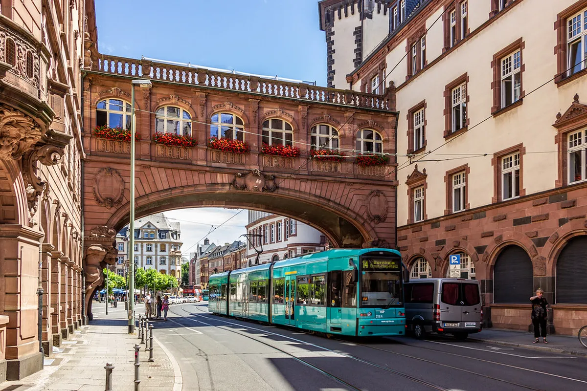 Best Club Areas and Venue Names to Know in Hamburg