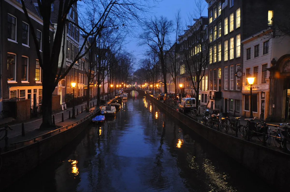 Dinner, Terraces, And The Best Time To Start in Amsterdam