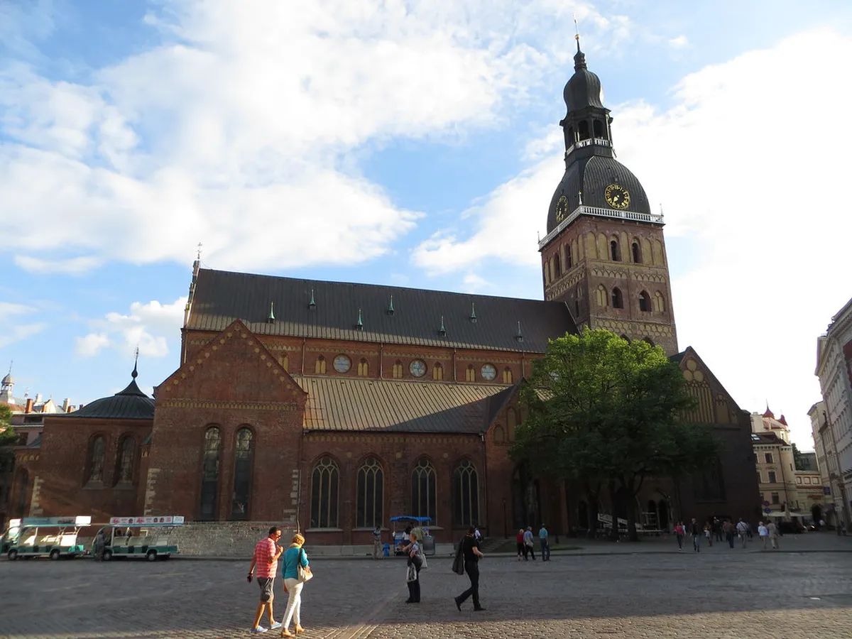 Mistakes to Avoid — a scene in Riga