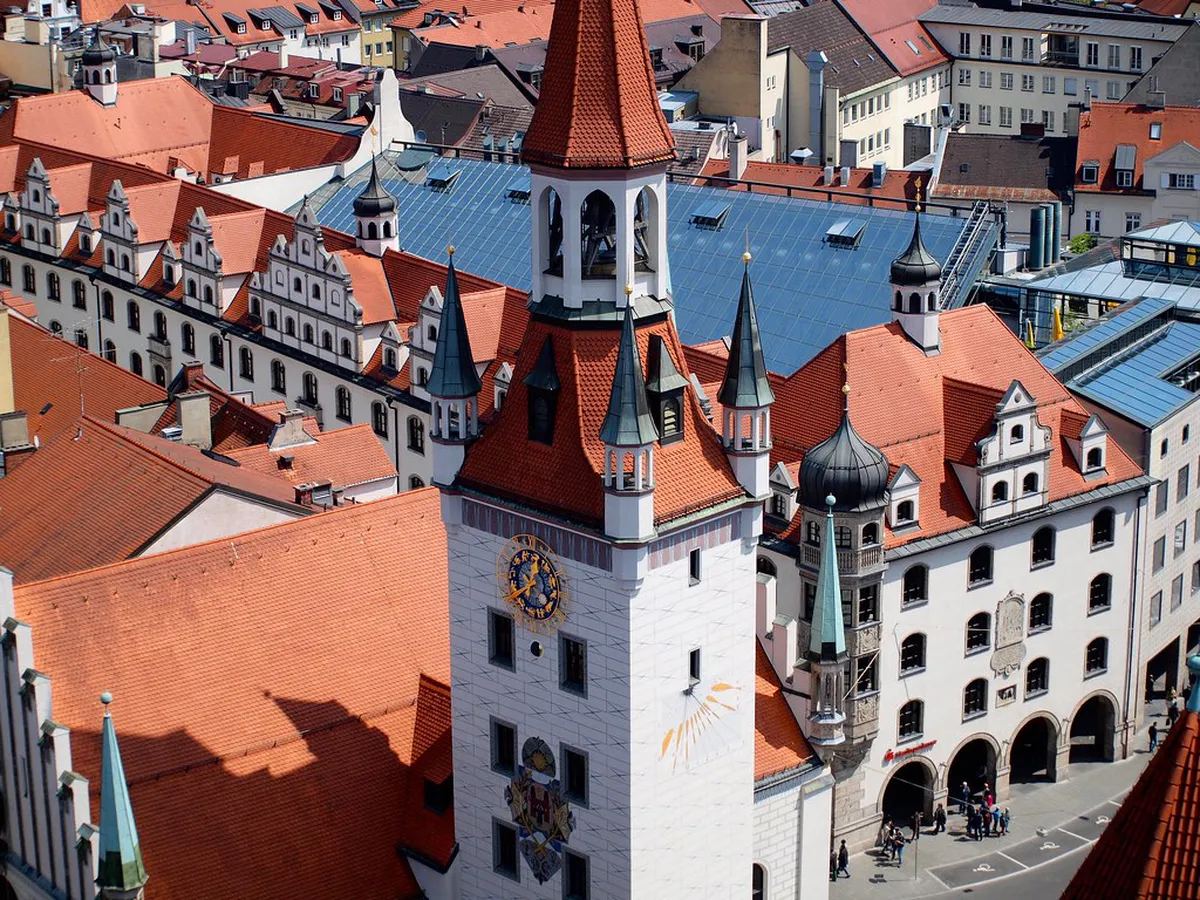 Altstadt Hotel Roofs for Frauenkirche Views in Munich