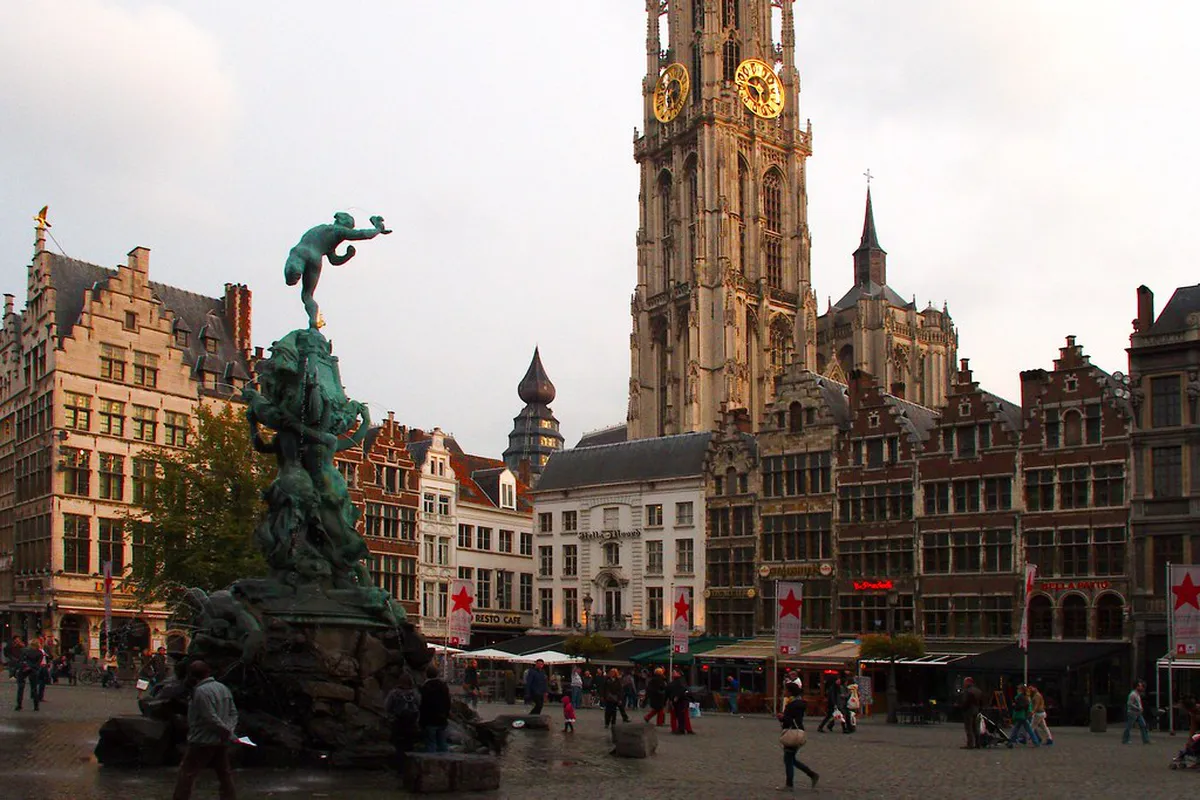 Which Area Should You Choose Tonight? in Rotterdam