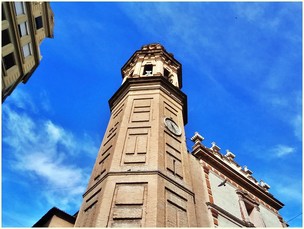 Nightlife Neighborhood Guide: El Carmen to Ruzafa in Spain