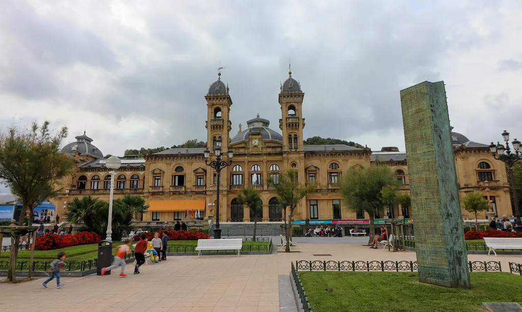 The 2026 Season Kick-off: April Openings in Spain