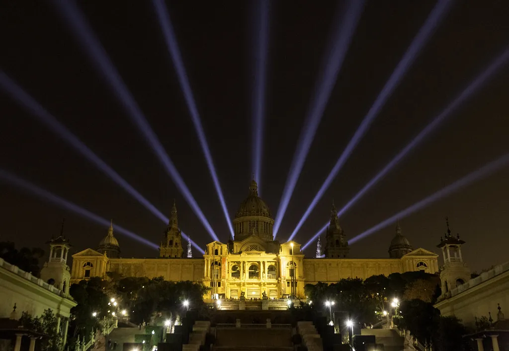 & 2. La Pedrera Night Experience vs Casa Batlló Magic Nights in Spain