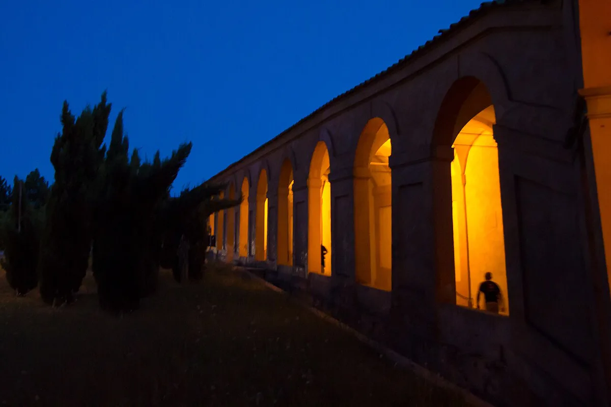 things to do in bologna at night — 2