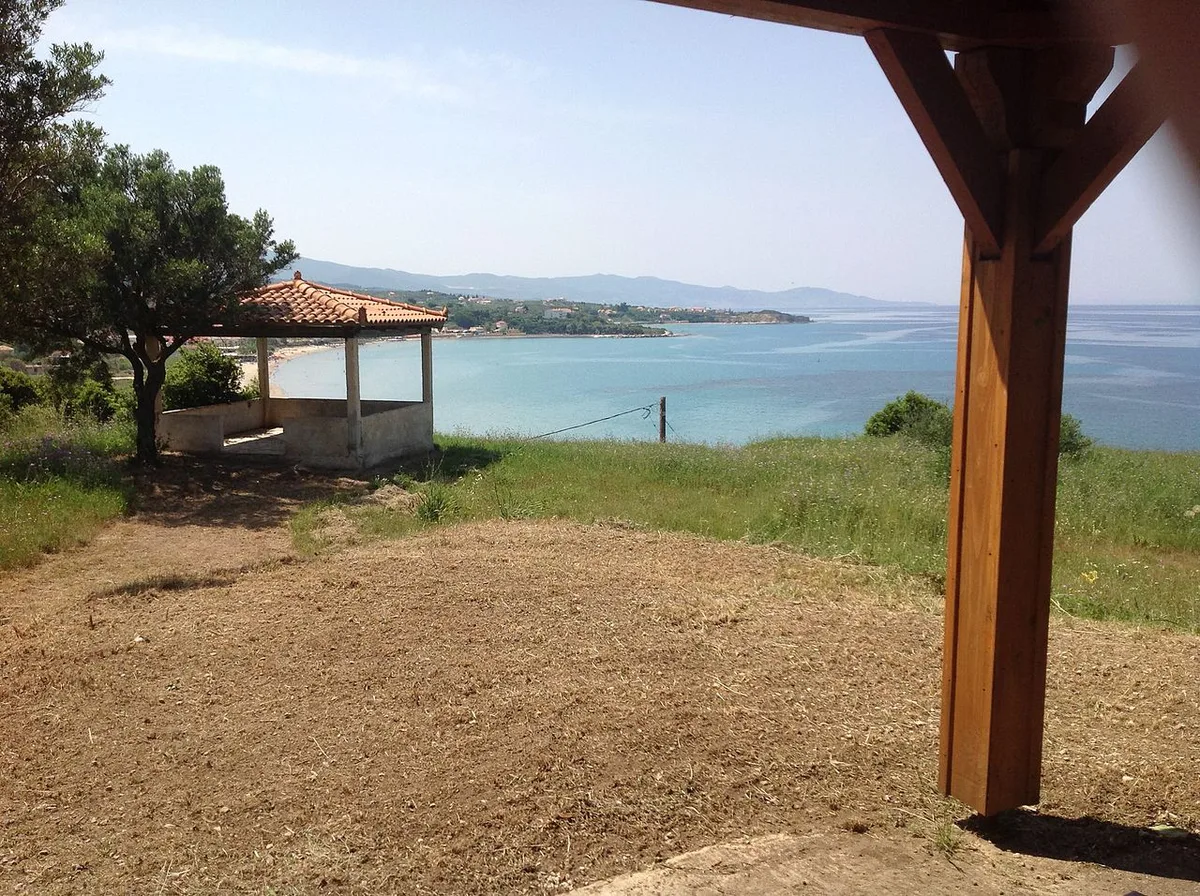 Beachside bars along the Tsilivi strip in Zakynthos, Greece — 2