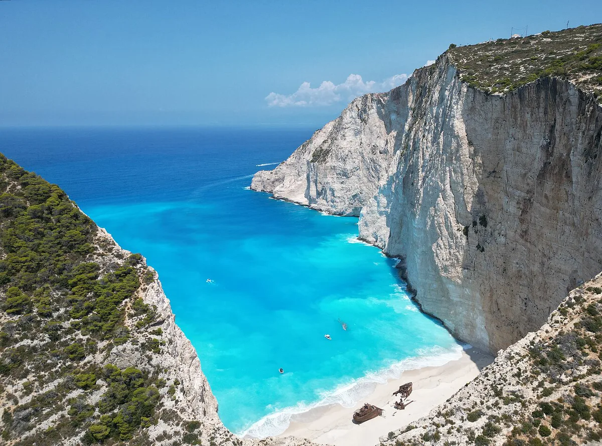 Navagio  Zante 02 — 1
